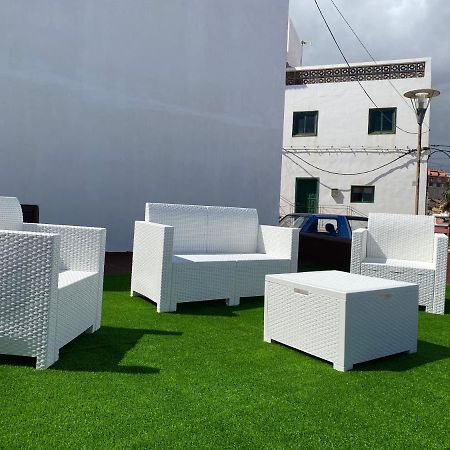 Beach House Tajao La Jaca Bagian luar foto